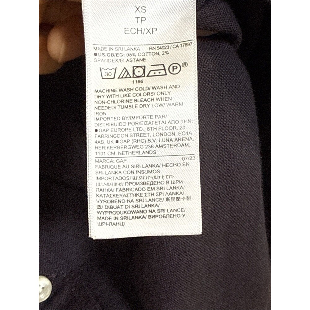 New $60 Gap Men's Long Sleeve Shirt Deep Grape Standard Fit Stretch Size XS - Picture 6 of 8